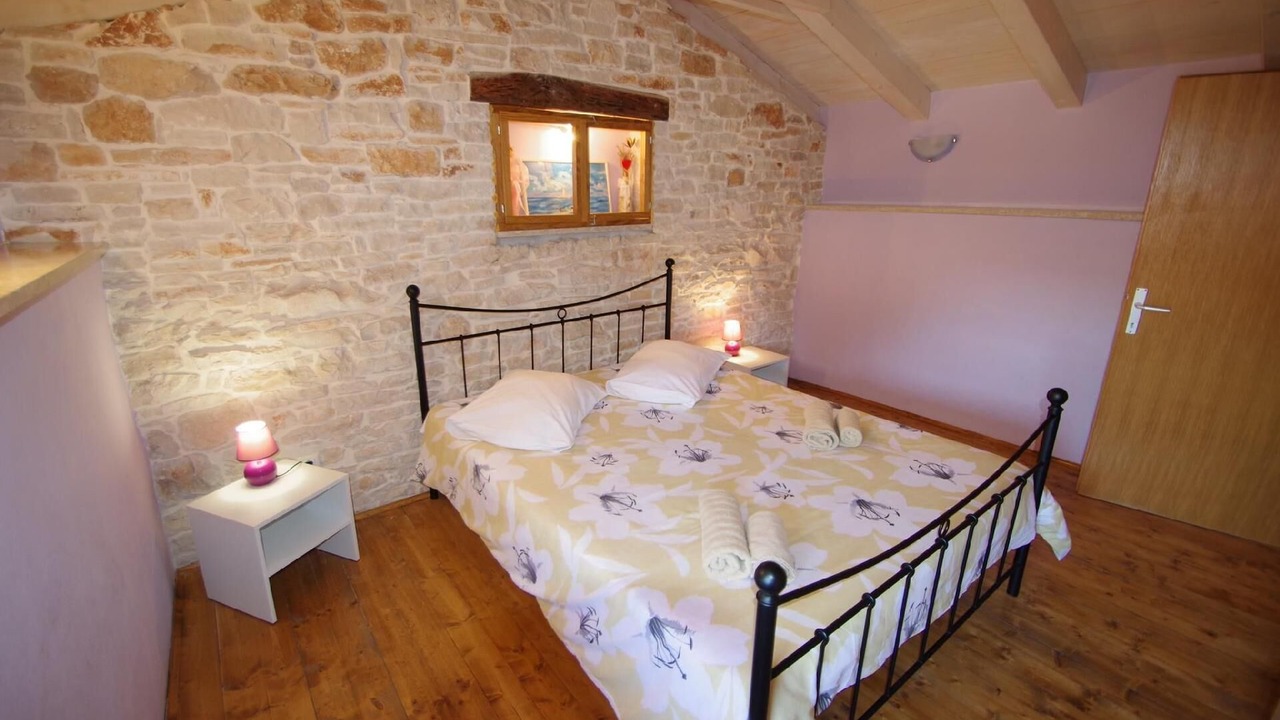 Photo of Bedroom in Kavran