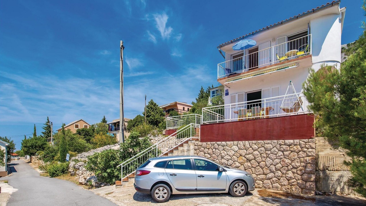 Photo of Others in Baric Draga