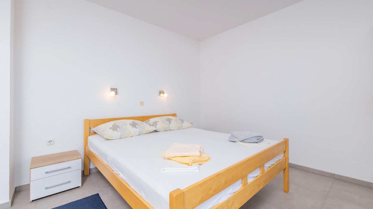 Photo of Others in Vratarusa