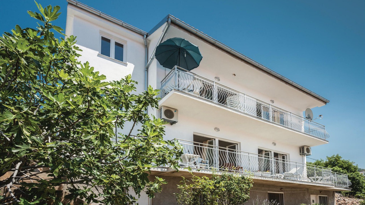 Photo of Others in Vratarusa