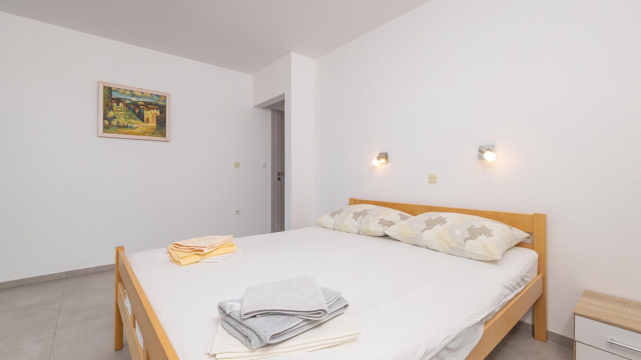 Photo of Others in Vratarusa