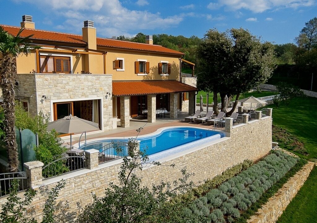 Photo of Outdoor in Kapelica