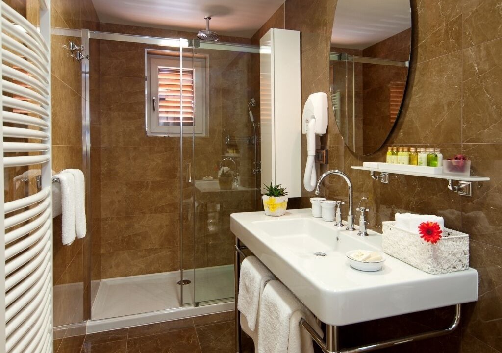 Photo of Bathroom in Kapelica