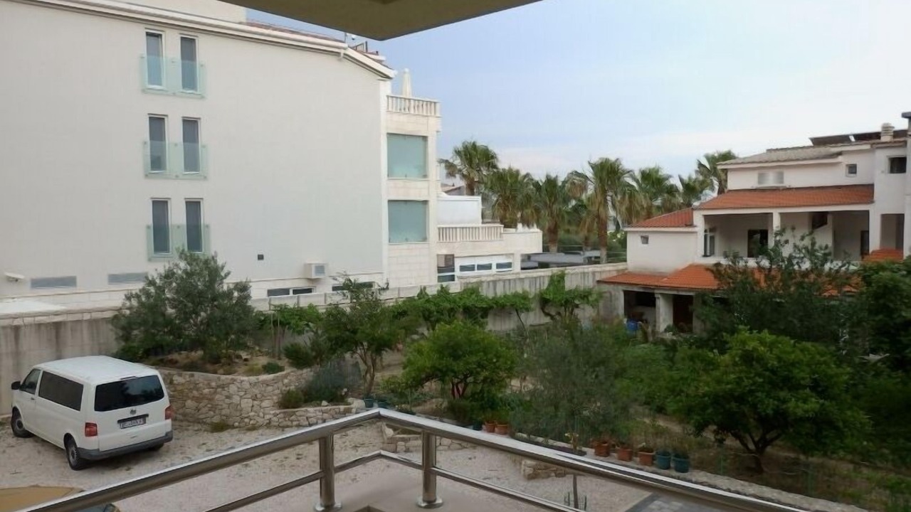 Photo of Patio Balcony in Duce
