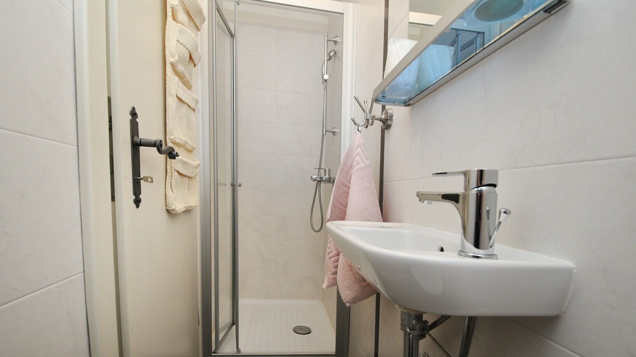 Photo of Bathroom in Tinjan