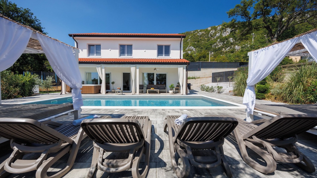 Photo of Outdoor in Bribir