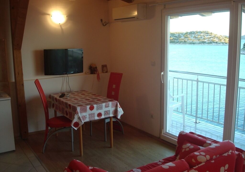 Photo of Livingroom in Tribunj