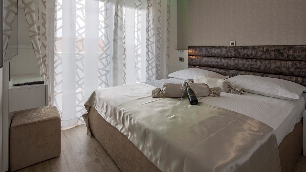 Photo of Bedroom in Duce