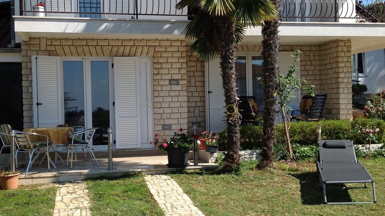 Photo of Patio Balcony in Stinjan