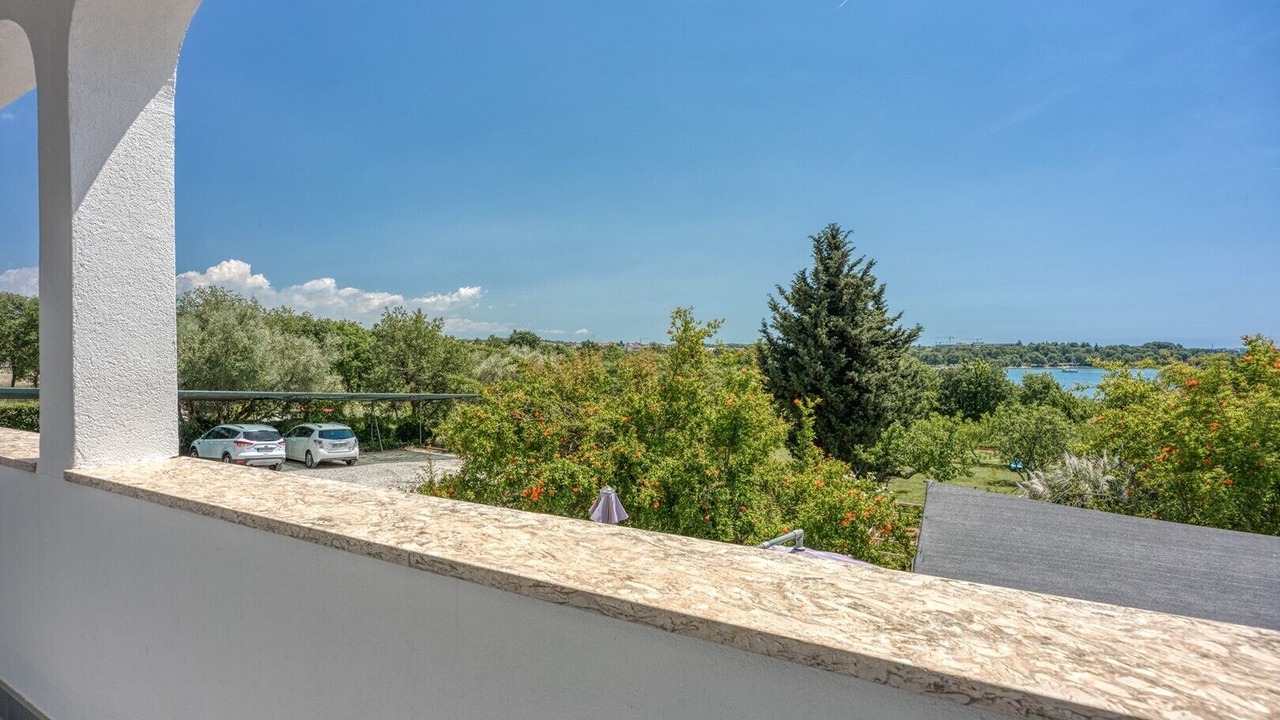 Photo of Outdoor in Cervar