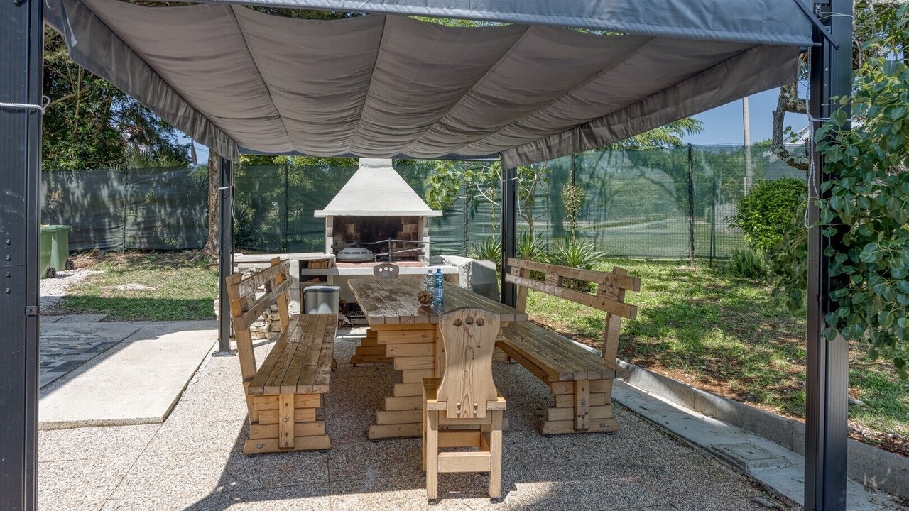 Photo of Outdoor in Cervar