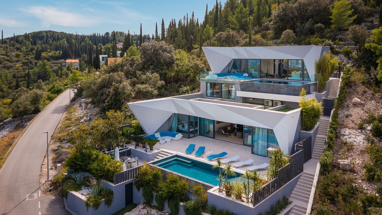 Photo of Others in Zrnovo