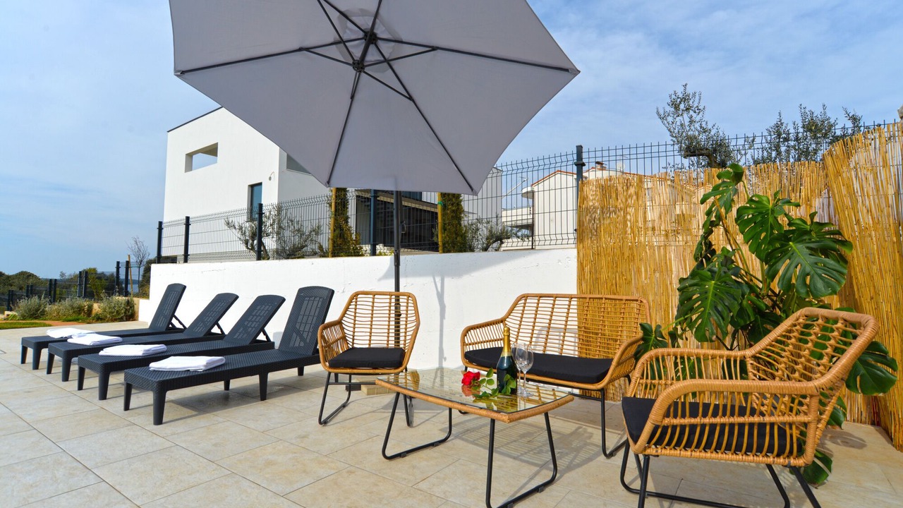 Photo of Patio Balcony in Stinjan