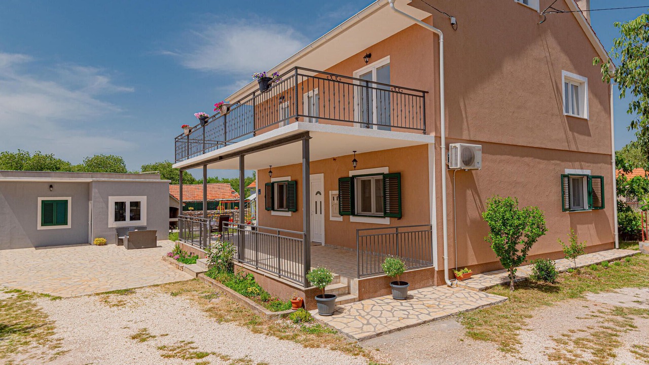 Photo of Outdoor in Drnis