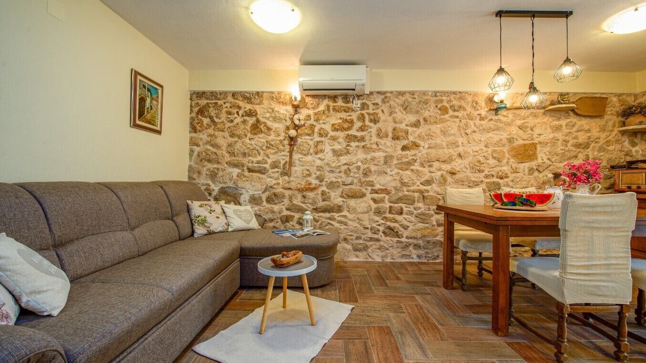 Photo of Livingroom in Slivnica