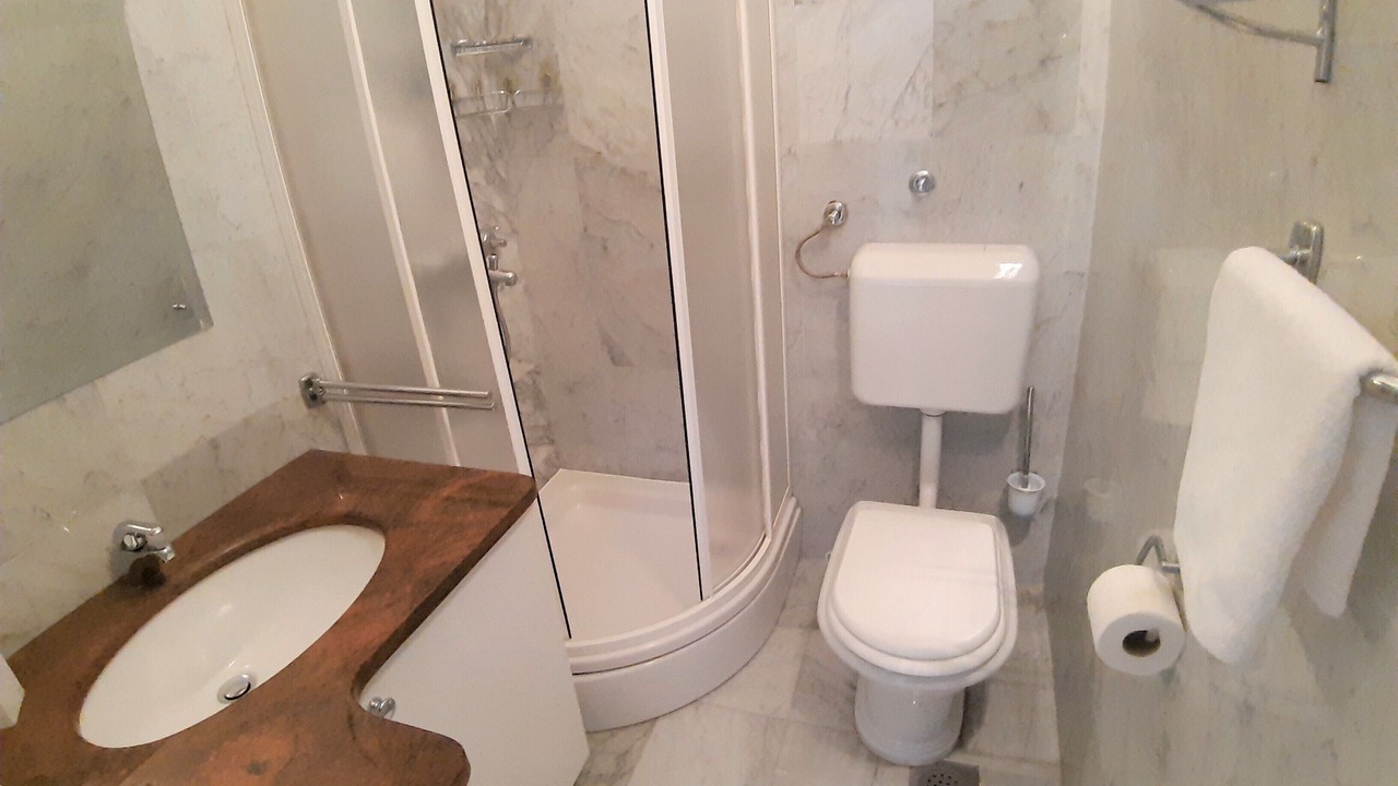 Photo of Bathroom in Ravni