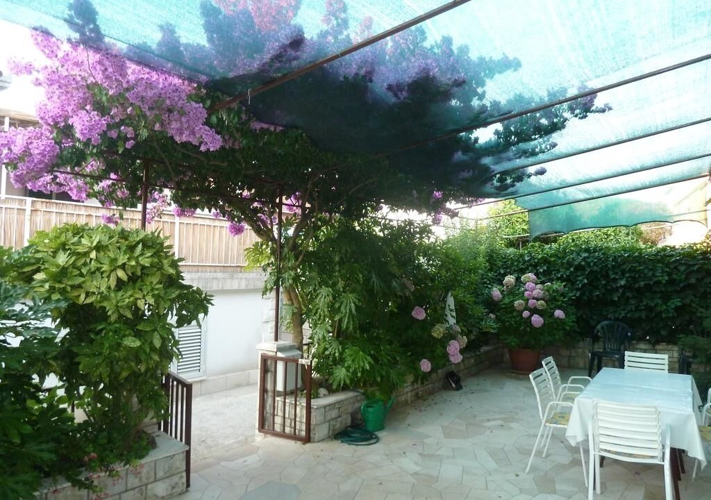 Photo of Outdoor in Loviste