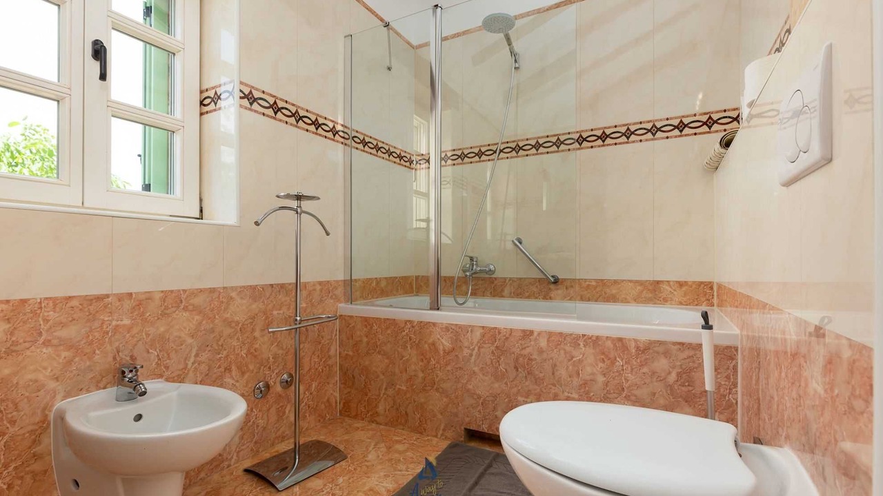 Photo of Bathroom in Jehnici