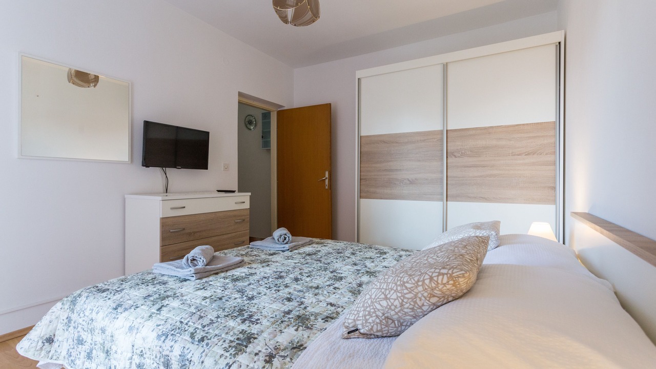 Photo of Bedroom in Gornji Kono
