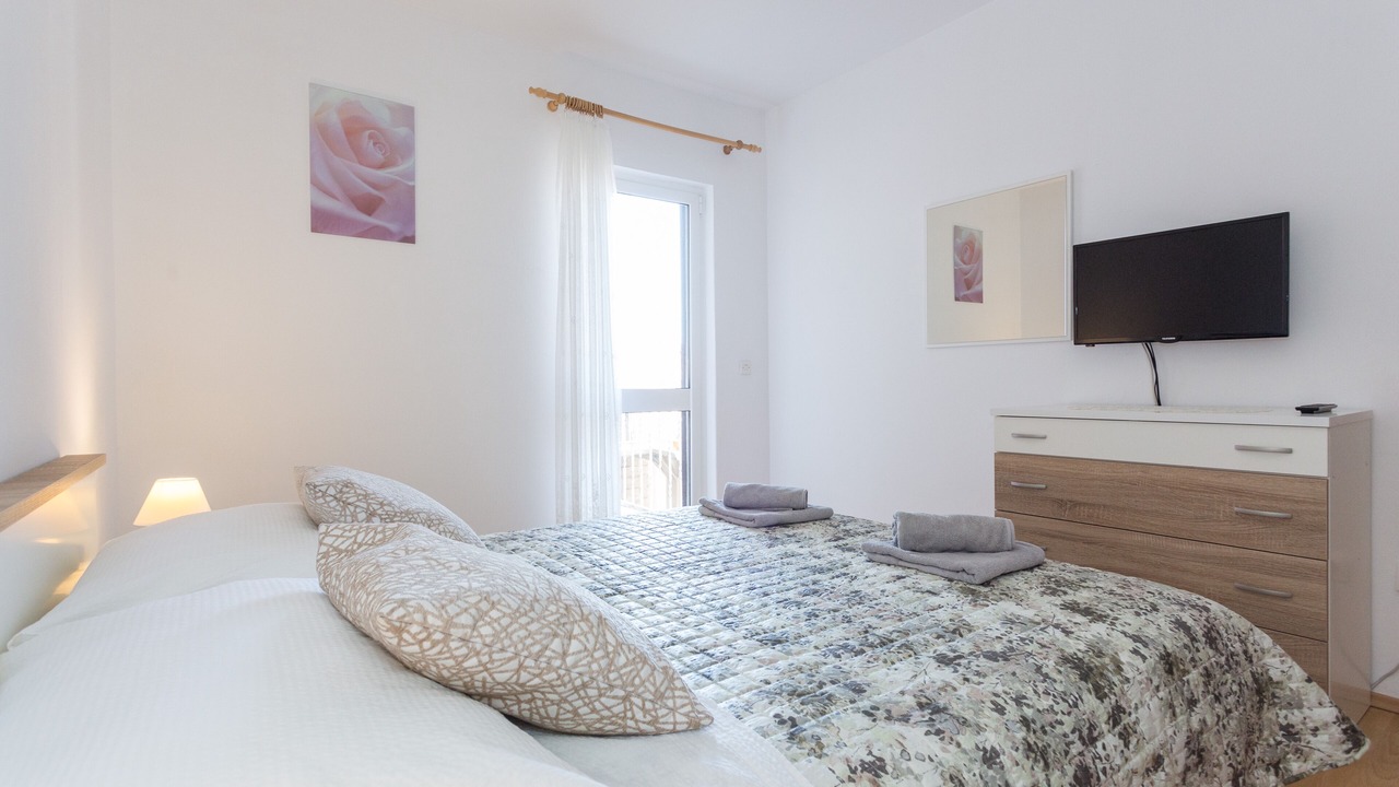 Photo of Bedroom in Gornji Kono