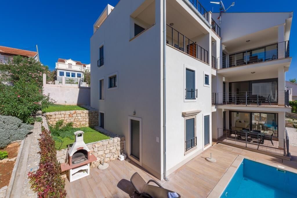 Photo of Patio Balcony in Cove Makarac (Milna)