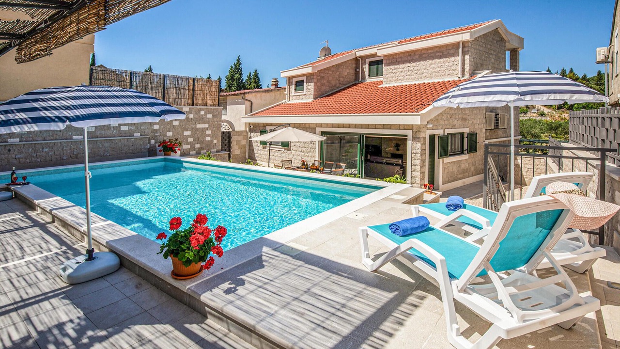 Photo of Outdoor in Kremena