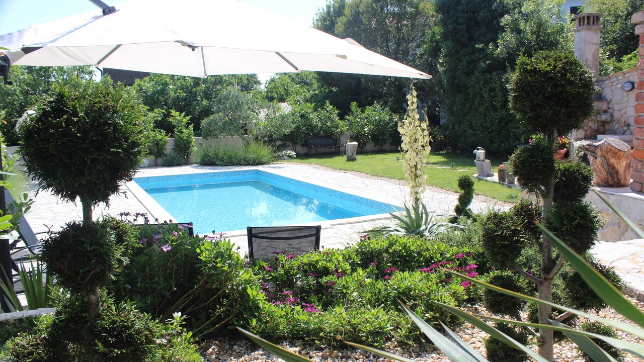 Photo of Outdoor in Gabonjin