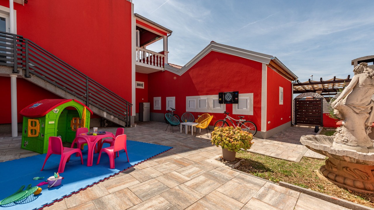 Photo of Others in Turanj