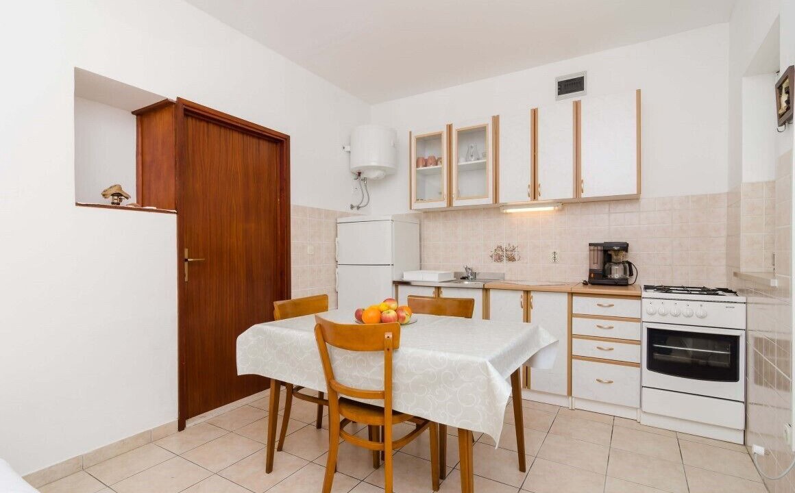 Photo of Kitchen in Mljet