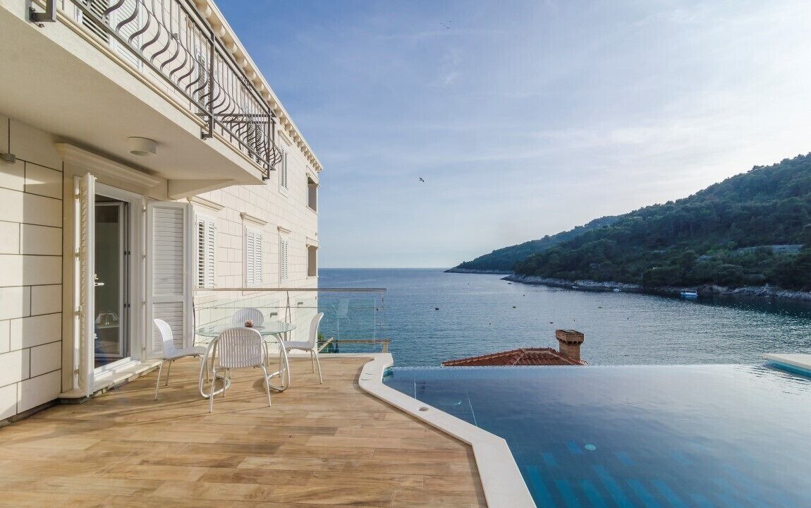 Photo of Outdoor in Saplunara