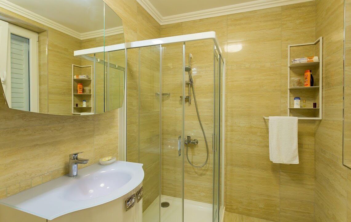 Photo of Bathroom in Saplunara