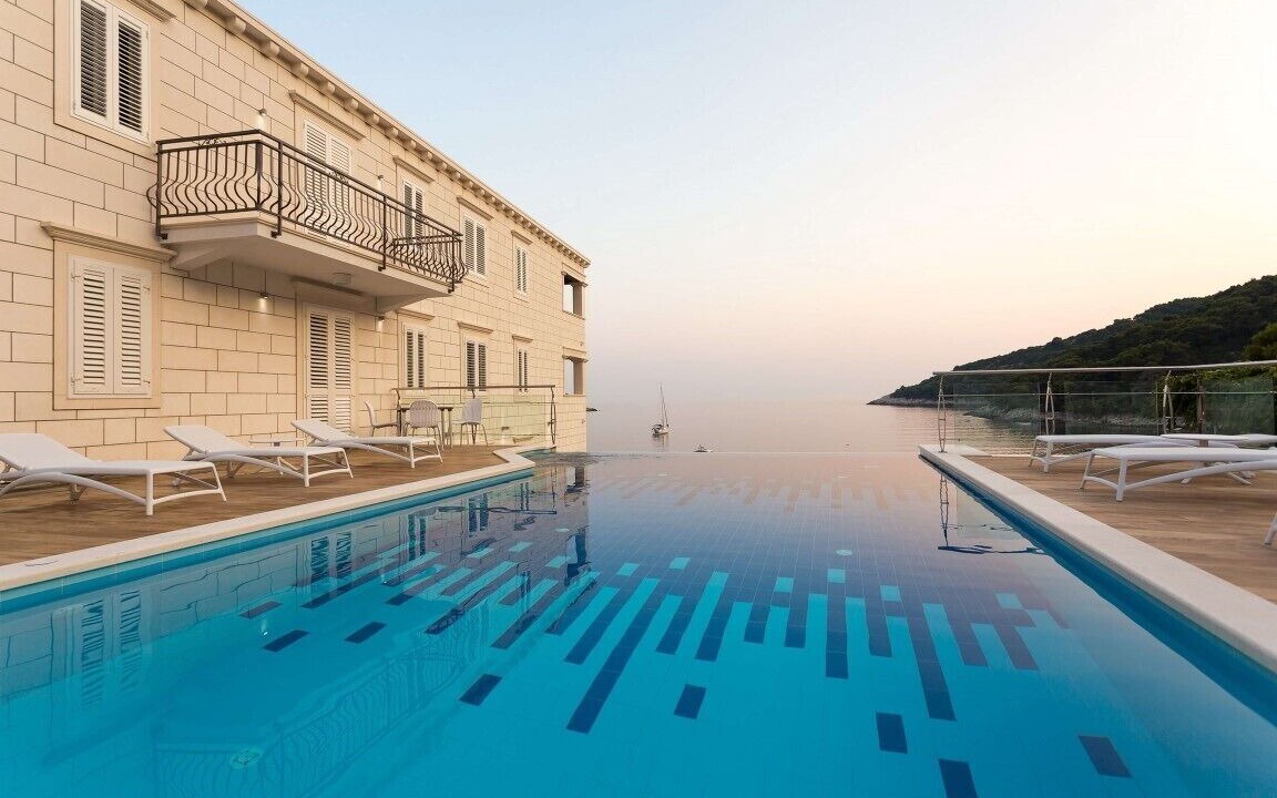 Photo of Outdoor in Saplunara