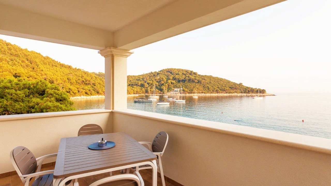 Photo of Outdoor in Saplunara