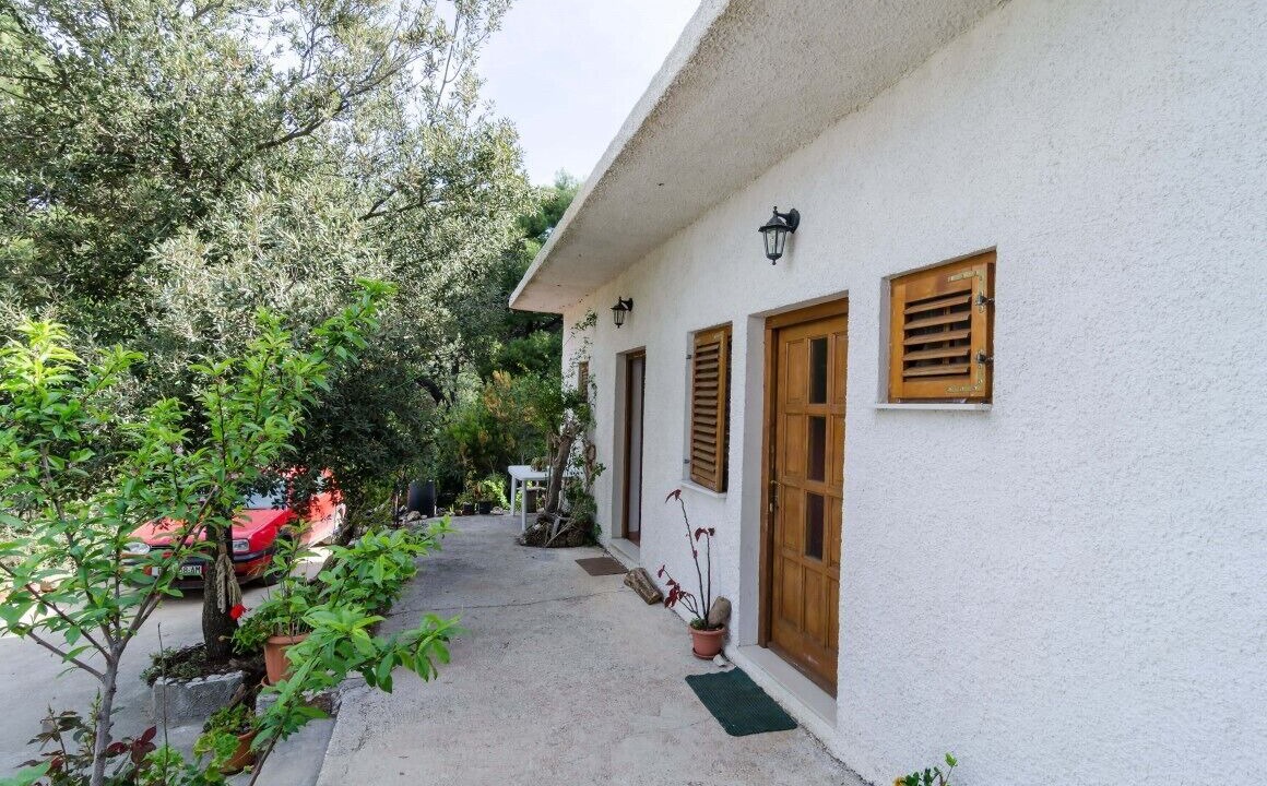 Photo of Outdoor in Saplunara