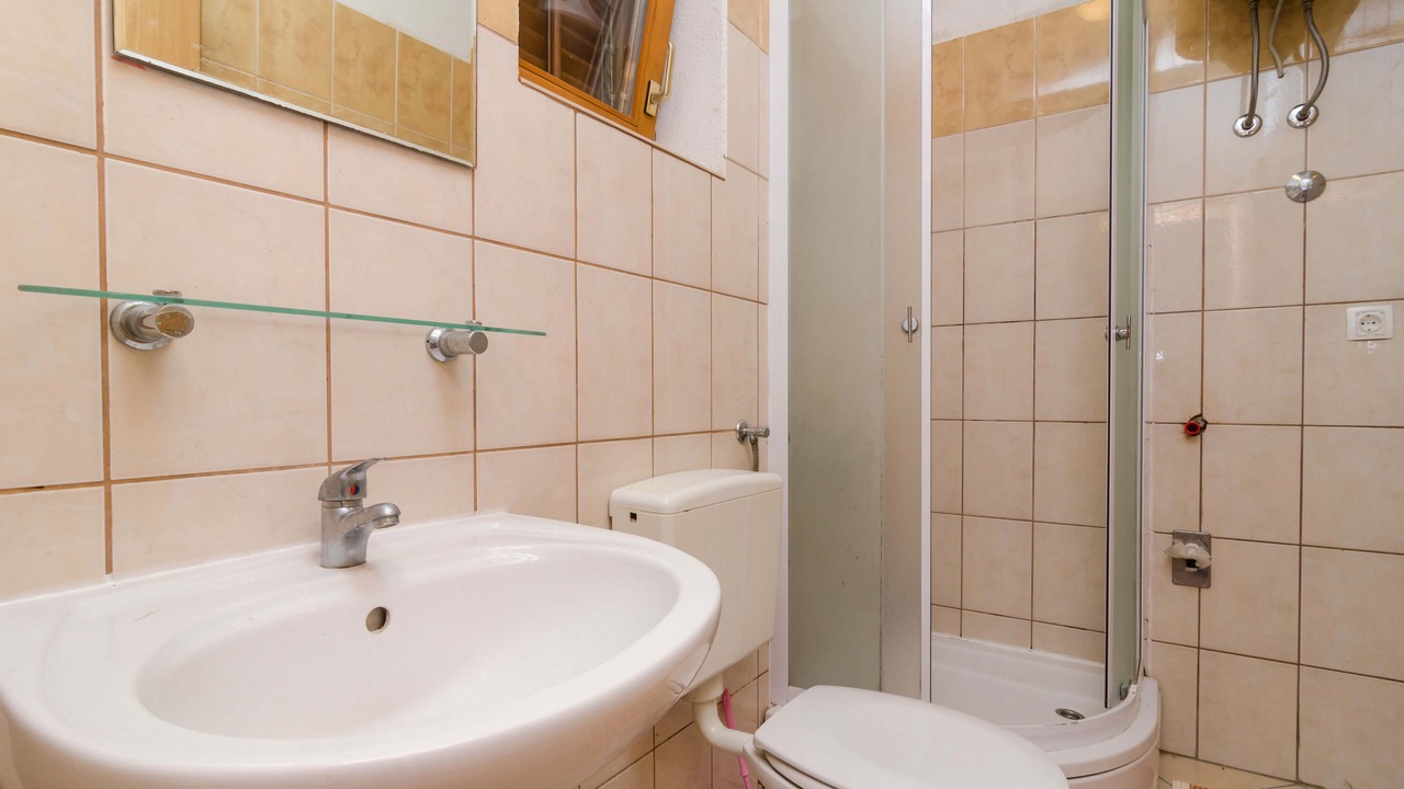 Photo of Bathroom in Saplunara