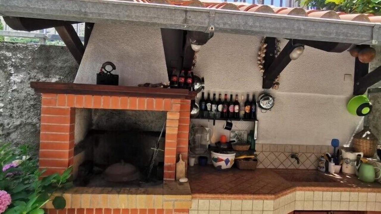 Photo of Outdoor in Pile