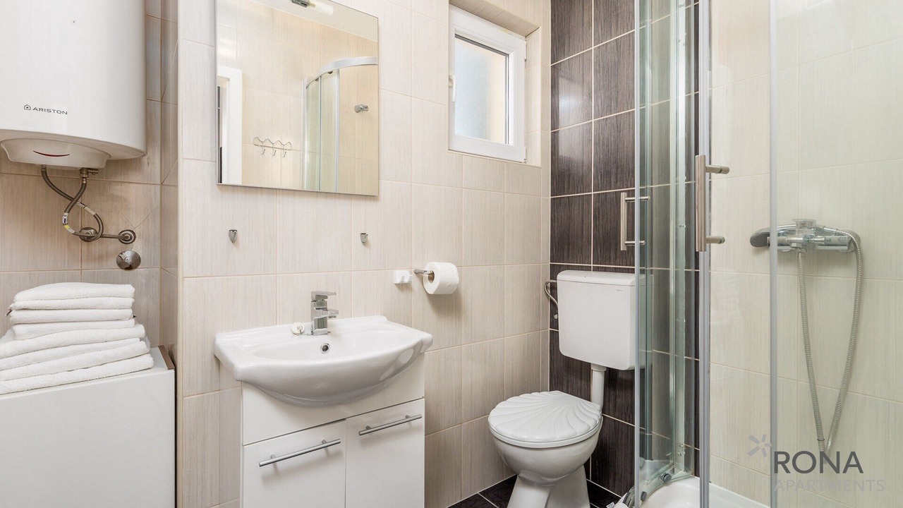 Photo of Bathroom in Simuni
