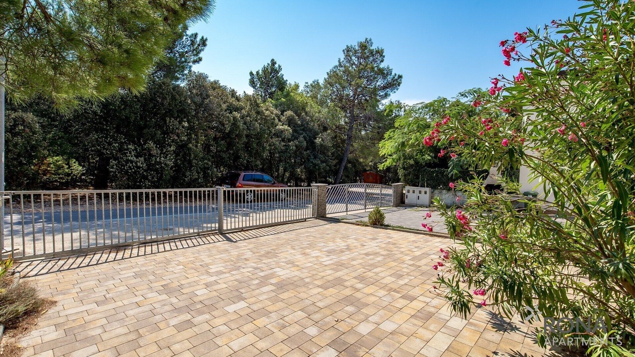 Photo of Outdoor in Simuni