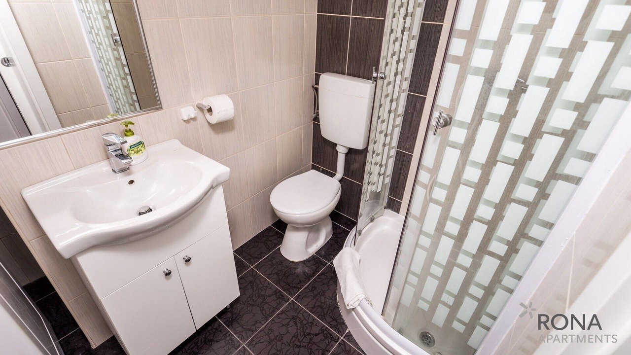 Photo of Bathroom in Simuni