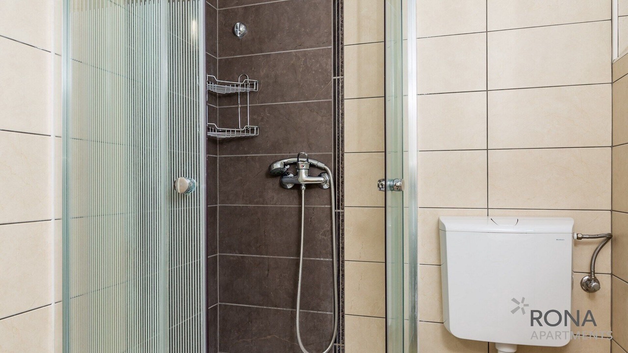 Photo of Bathroom in Simuni