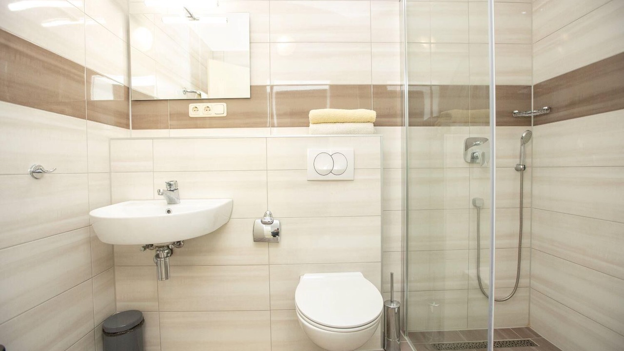 Photo of Bathroom in Duce