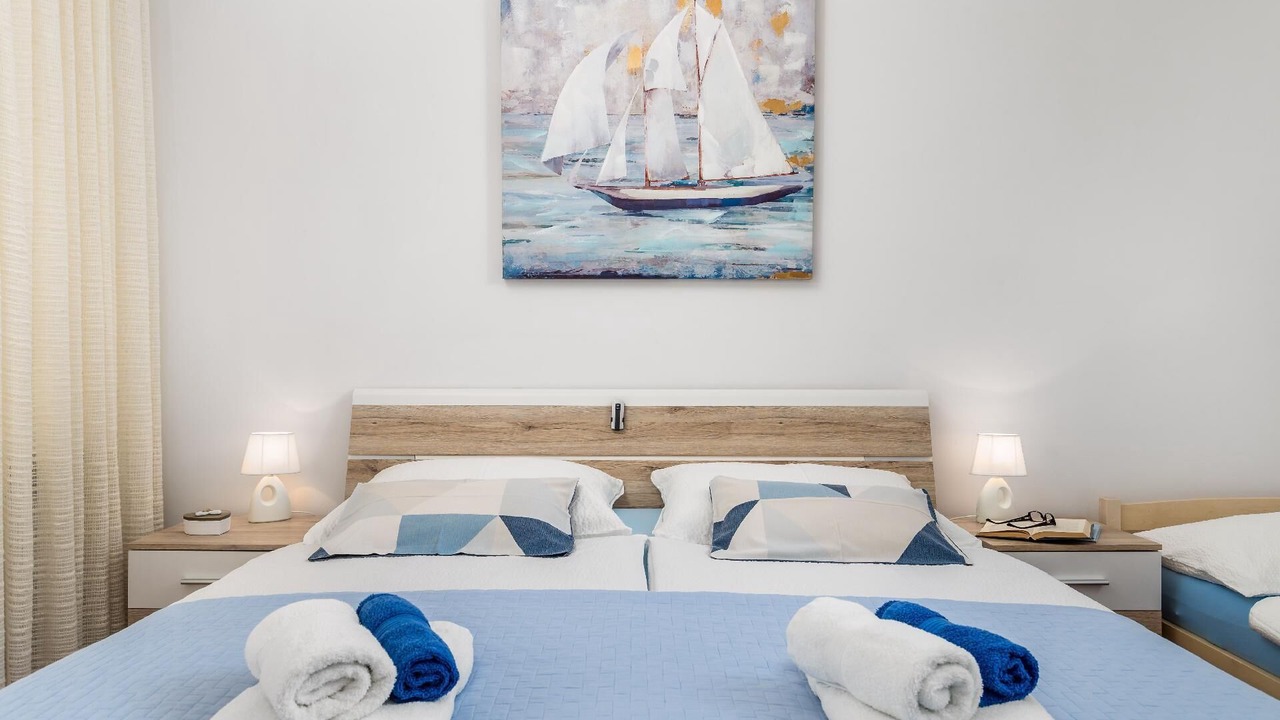 Photo of Bedroom in Obrs