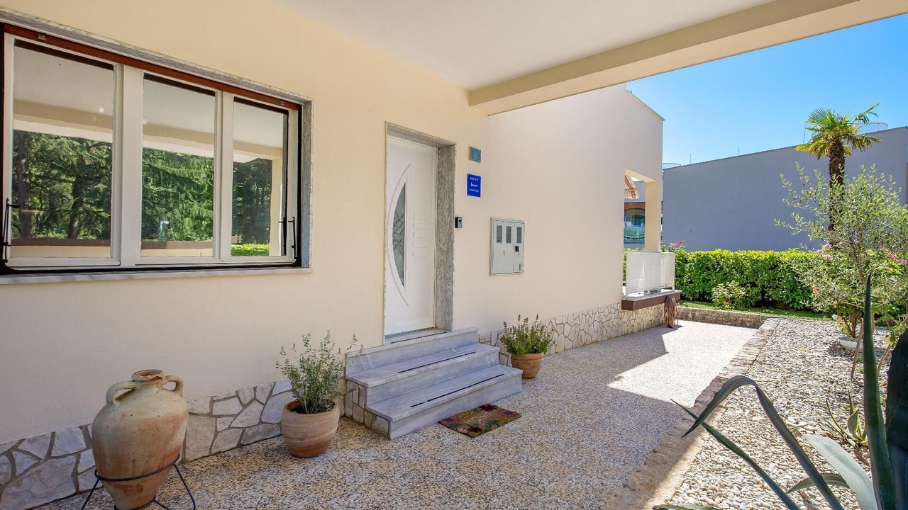 Photo of Outdoor in Obrs