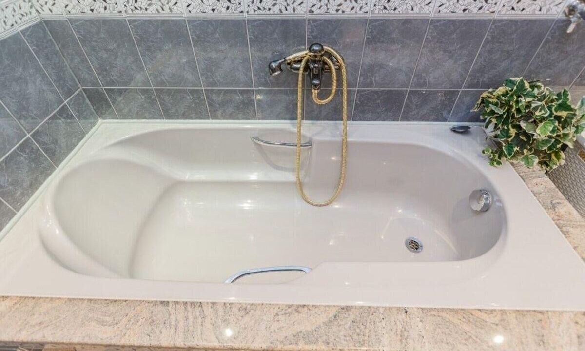 Photo of Bathroom in Duce