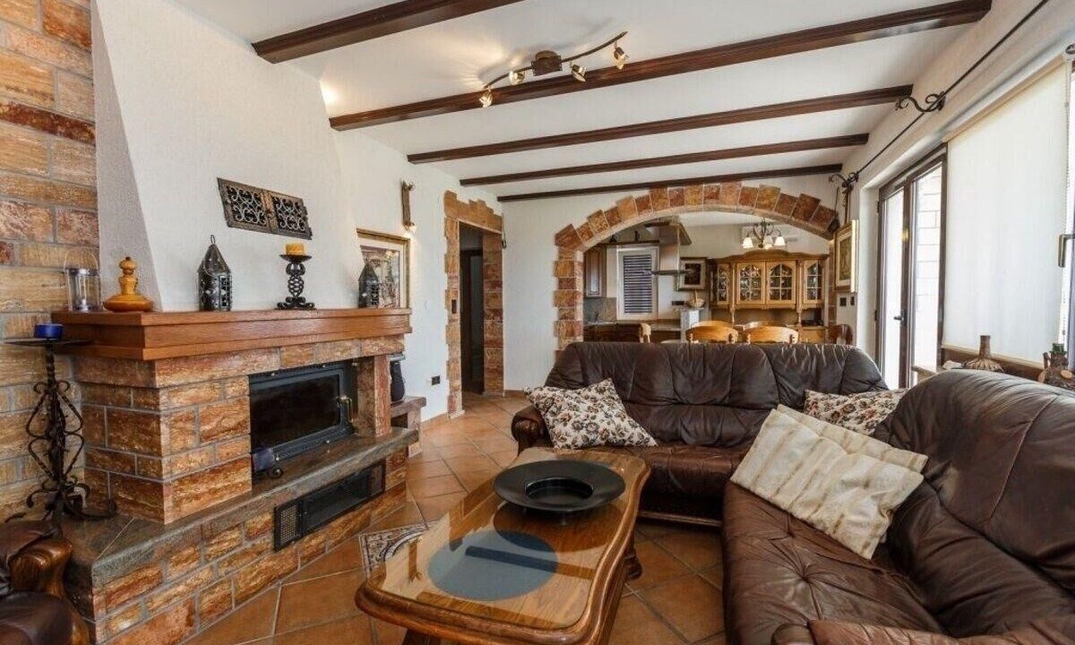 Photo of Livingroom in Duce