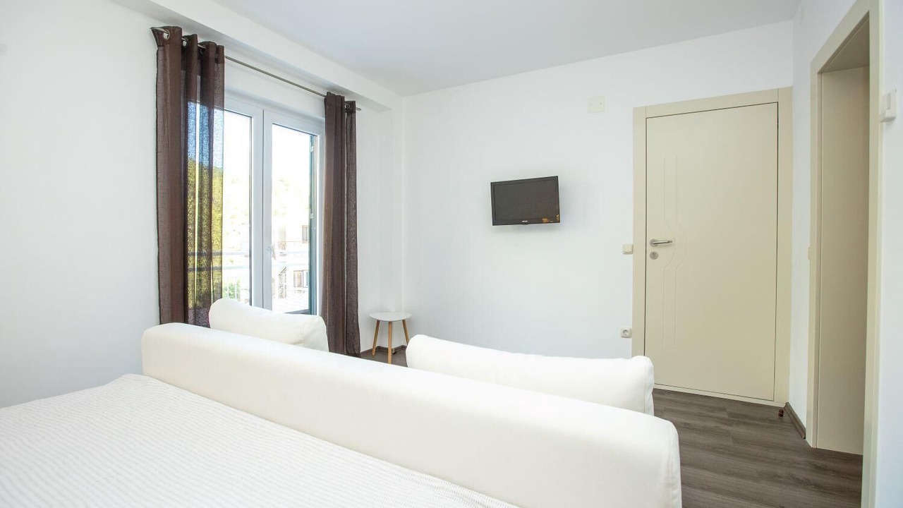 Photo of Bedroom in Duce