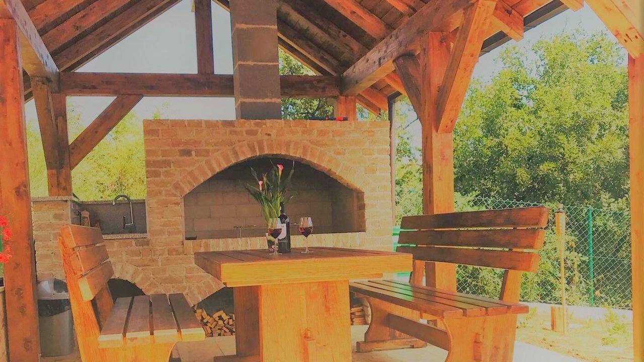Photo of Outdoor in Ravni