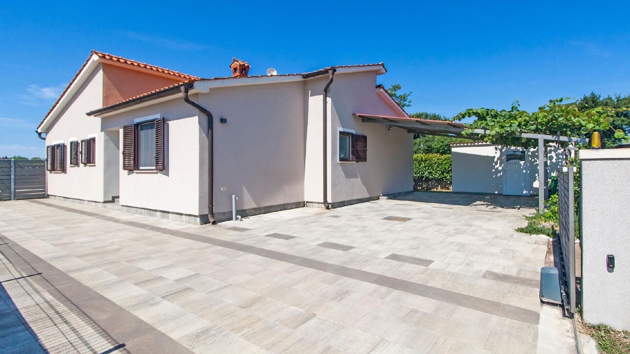 Photo of Outdoor in Marcana