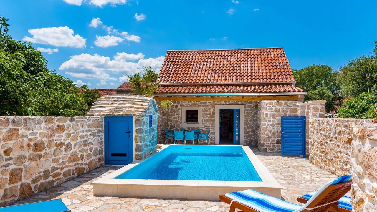 Photo of Outdoor in Drnis
