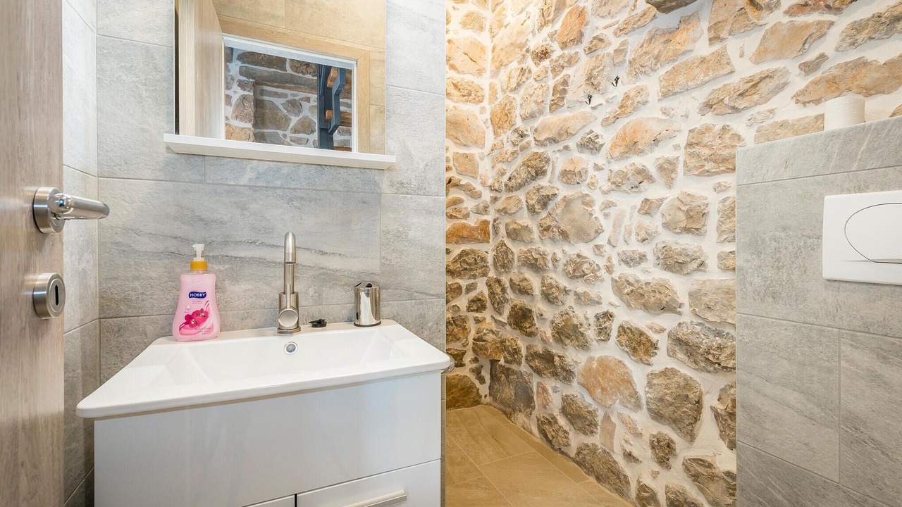 Photo of Bathroom in Drnis